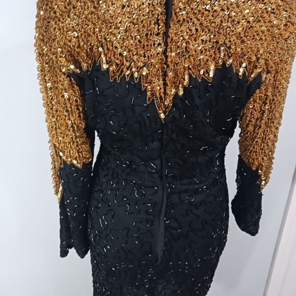 VINTAGE GOLD SEQUIN DRESS - Picture 2 of 7